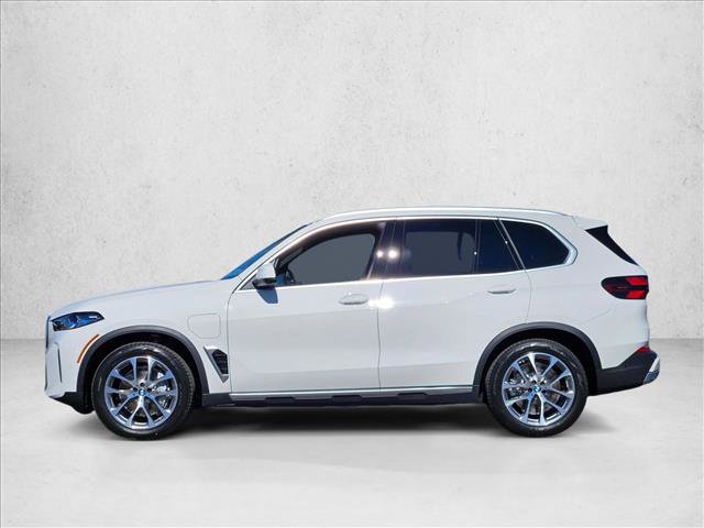 Used 2026 BMW X5 xDrive50e w/ Executive Package AWD/4WD image 5