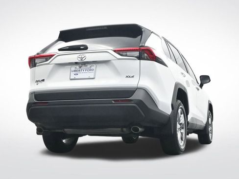 Used 2024 Toyota RAV4 XLE image 38