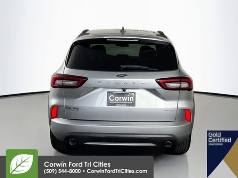 Certified 2024 Ford Escape ST-Line AWD/4WD image 13