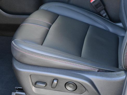 Used 2025 Chevrolet Tahoe RST w/ Comfort Package image 28