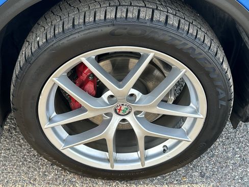 Used 2018 Alfa Romeo Stelvio Ti Sport image 8