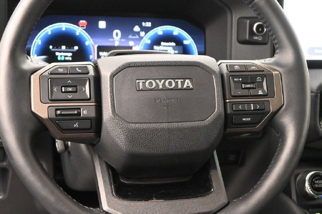 Used 2026 Toyota Land Cruiser w/ Premium Package AWD/4WD image 8