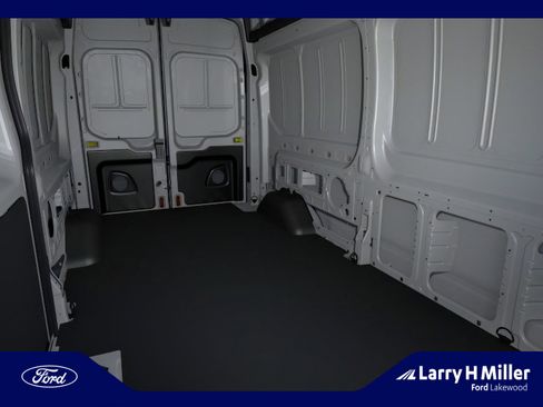 New 2025 Ford Transit 250 148 High Roof AWD image 11