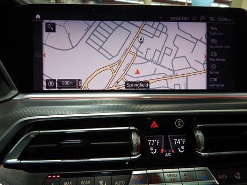 Used 2021 BMW X6 xDrive40i w/ Premium Package image 27