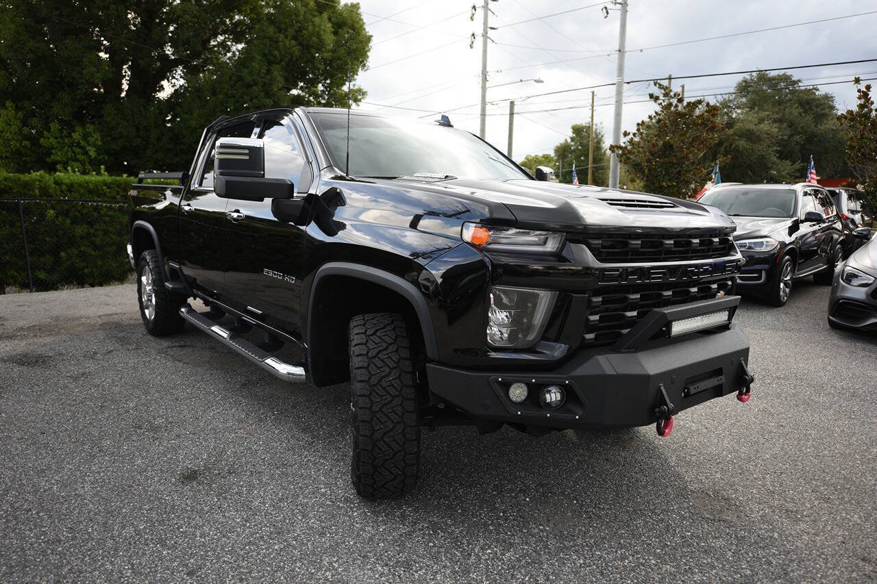 Used 2022 Chevrolet Silverado 2500 LTZ w/ LTZ Convenience Package AWD/4WD image 3
