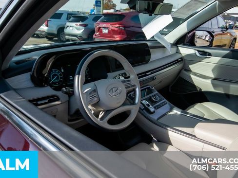 Used 2024 Hyundai Palisade Calligraphy image 39