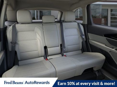 New 2026 Lincoln Nautilus Reserve AWD/4WD image 12