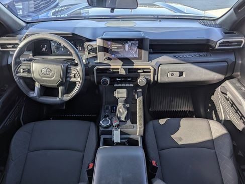 Used 2025 Toyota Tacoma SR image 29