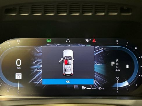 Used 2025 Volvo XC90 B6 Plus w/ Protection Package Premier image 9