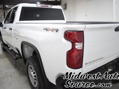 Used 2024 Chevrolet Silverado 2500 W/T w/ WT Fleet Convenience Package AWD/4WD image 3