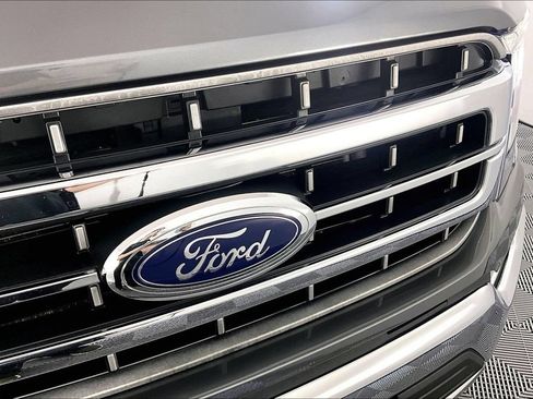 Used 2023 Ford F150 Lariat RWD image 30
