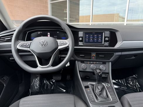 Used 2023 Volkswagen Jetta S image 16