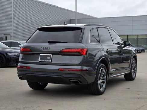 Certified 2025 Audi Q7 2.0T Premium Plus w/ Convenience Plus Package AWD/4WD image 8