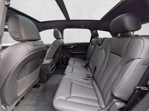 New 2026 Audi Q7 3.0T Premium Plus AWD/4WD image 19