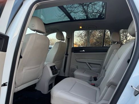 Used 2020 Volkswagen Atlas SEL image 21