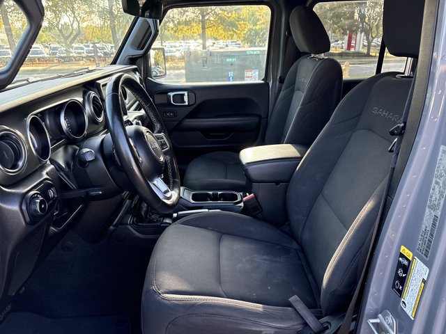 Used 2023 Jeep Wrangler Unlimited Sahara w/ Cold Weather Group AWD/4WD image 16