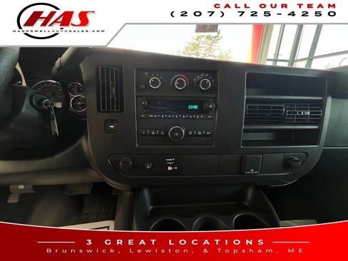 Used 2024 GMC Savana 2500 w/ Driver Convenience Package RWD image 15