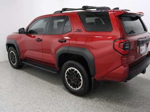 Certified 2025 Toyota 4Runner TRD Off-Road Premium w/ Tow Technology Package AWD/4WD image 9