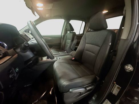Used 2017 Honda Ridgeline Sport image 23