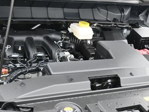 New 2026 Nissan Pathfinder Platinum AWD/4WD image 25