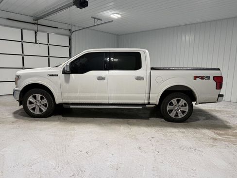 Used 2020 Ford F150 Lariat image 3