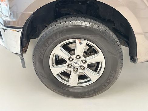 Used 2020 Ford F150 XLT w/ Equipment Group 302A Luxury AWD/4WD image 24