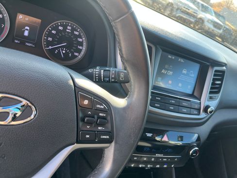 Used 2018 Hyundai Tucson Sport image 30