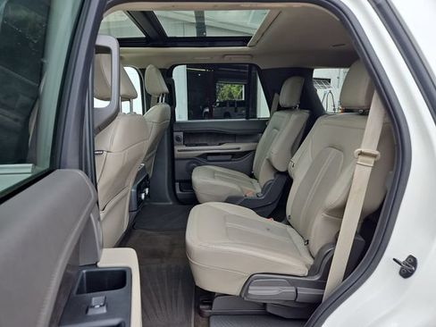Used 2021 Ford Expedition Limited RWD image 27