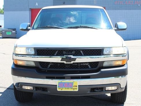 Used 2001 Chevrolet Silverado 2500 LS w/ Off-Road Skid Plate Pkg AWD/4WD image 33