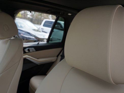 Used 2021 BMW X5 sDrive40i w/ Premium Package image 25