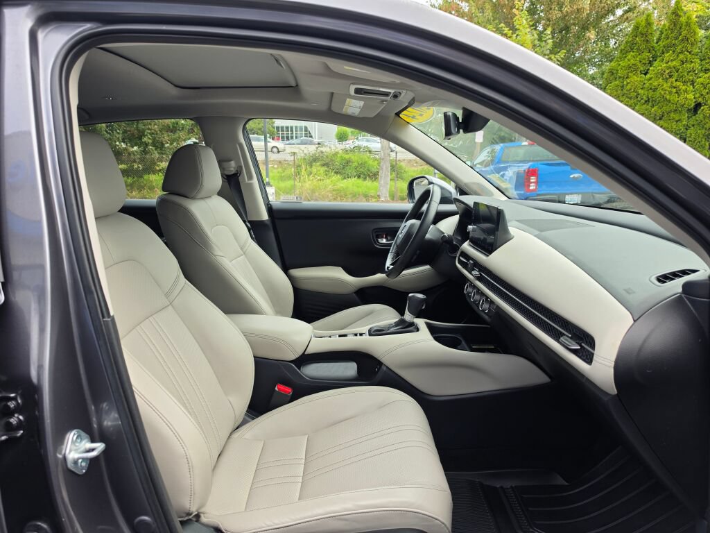 Certified 2024 Honda HR-V EX-L image 11