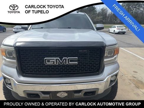 Used 2015 GMC Sierra 1500 SLT w/ SLT Crew Cab Value Package image 3