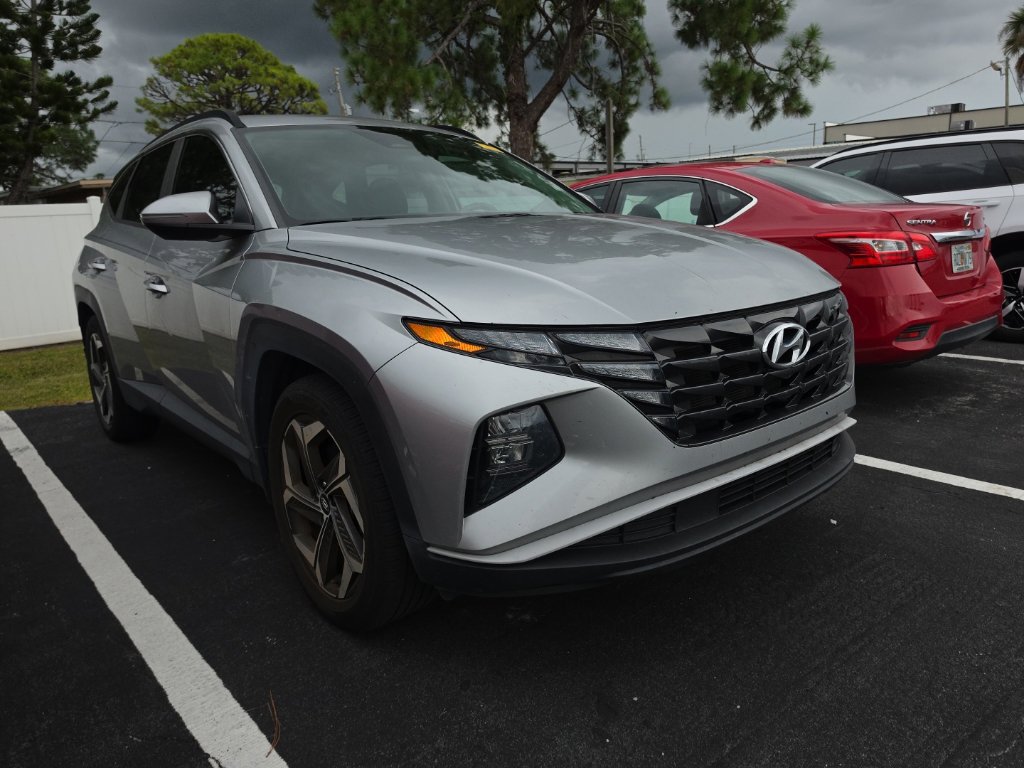 Used 2023 Hyundai Tucson SEL w/ Convenience Package FWD image 2