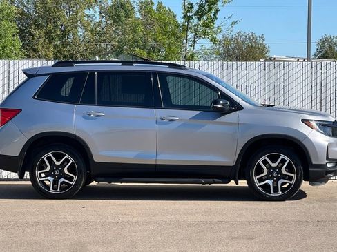 Used 2022 Honda Passport Elite image 3