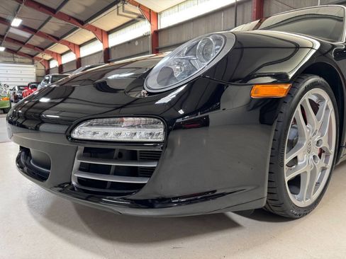 Used 2009 Porsche 911 Carrera 4S AWD/4WD image 25