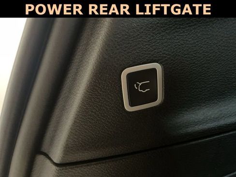 New 2026 Chrysler Pacifica Select w/ S Appearance Package image 30