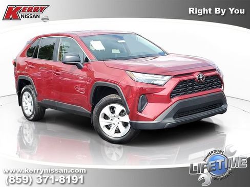 Used 2023 Toyota RAV4 LE AWD/4WD image 1