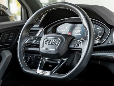 Used 2019 Audi SQ5 Premium Plus w/ Premium Plus Package AWD/4WD image 21