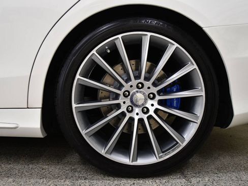 Used 2016 Mercedes-Benz S 550 Sedan image 28