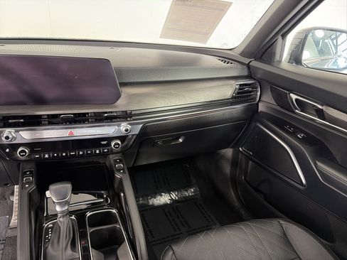 Used 2024 Kia Telluride SX X-Pro image 4