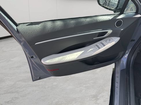 Used 2025 Hyundai Sonata SEL FWD image 9