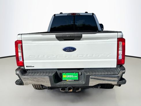 Used 2023 Ford F250 XLT image 8