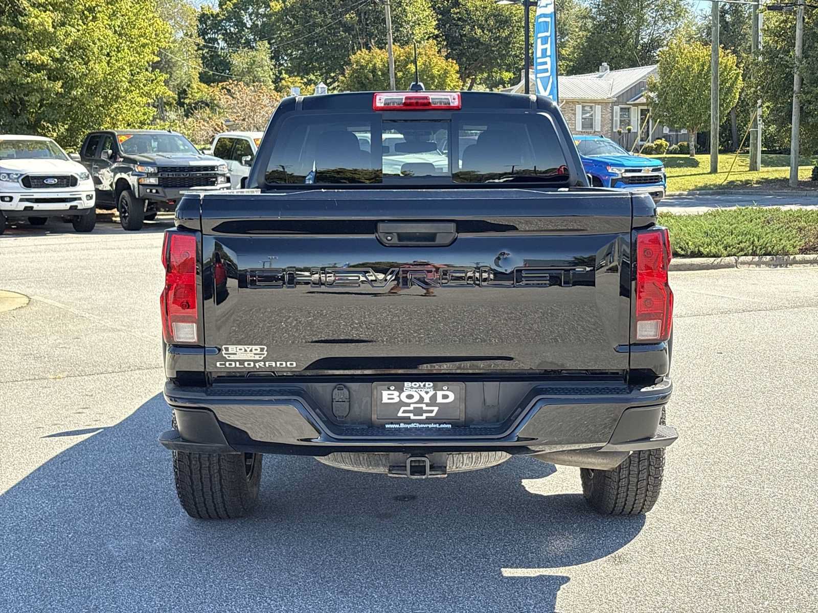 Used 2023 Chevrolet Colorado Trail Boss AWD/4WD image 7