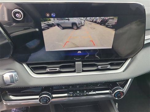 New 2026 Chevrolet Equinox LT image 31