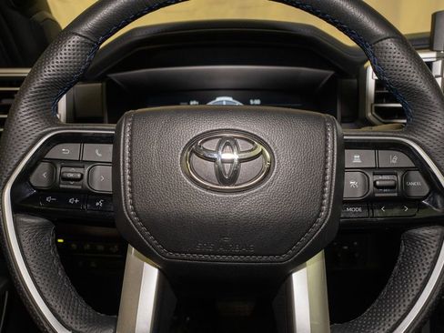 Used 2025 Toyota Tundra Platinum image 21