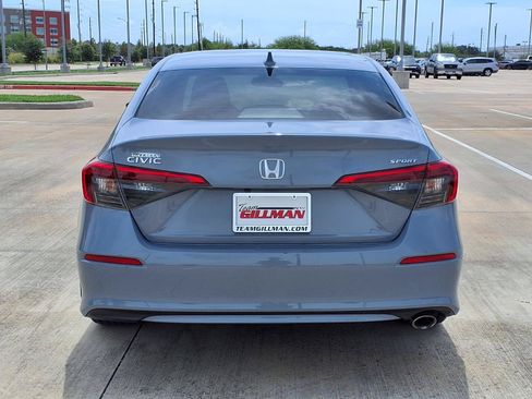 Used 2024 Honda Civic Sport image 6