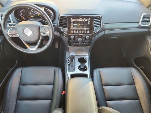 Used 2021 Jeep Grand Cherokee Limited image 21