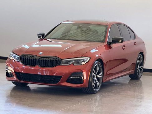 Used 2021 BMW 330i M SPORT w/ Executive Package image 3