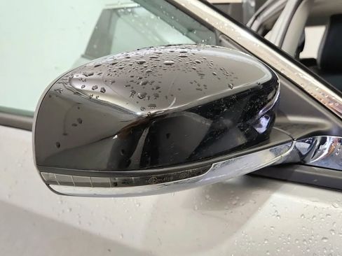 Used 2022 Jeep Compass Limited image 18