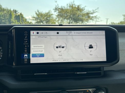 New 2025 Jeep Gladiator Sport image 51